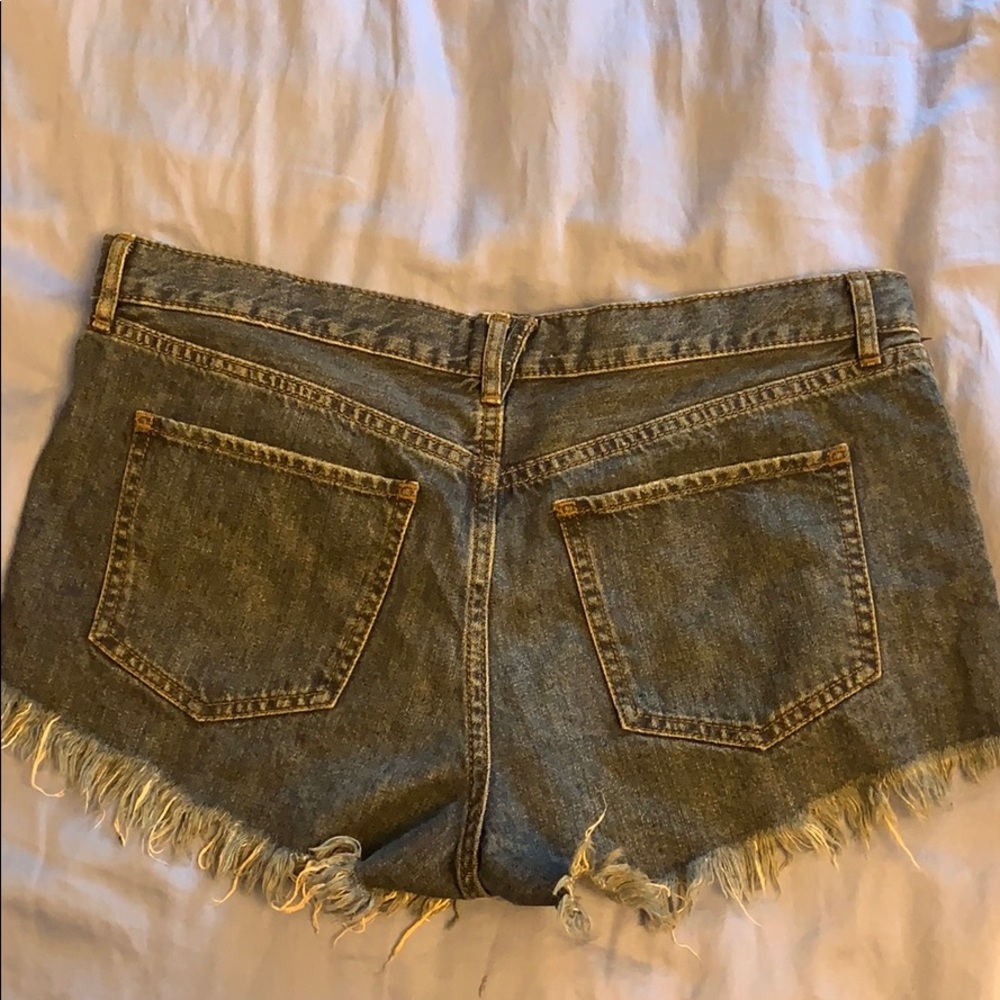 Free People Cut-Off  High Waisted Denim Shorts - Picture 4 of 5